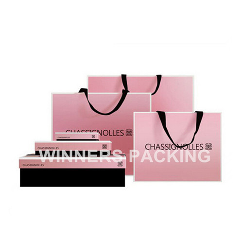 Front view of customized paper cosmetic gift box