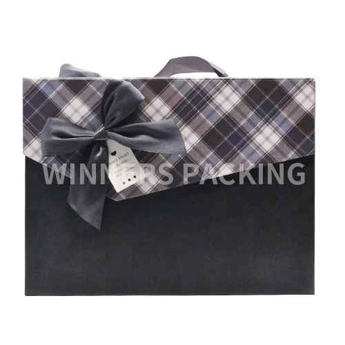 Black magnetic recycled cardboard gift box with custom logo